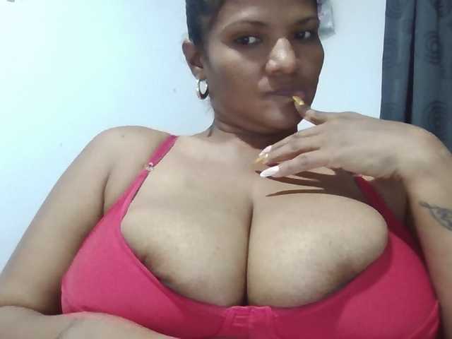 Mayito-love-'s BongaCams show and profile