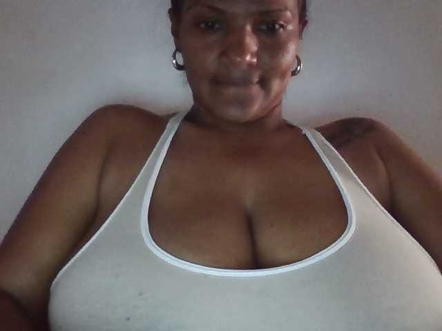 Mayito-love-'s BongaCams show and profile