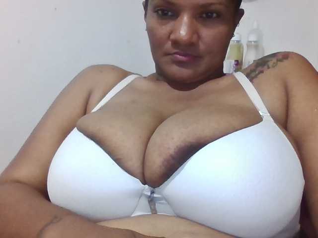 Mayito-love-'s BongaCams show and profile