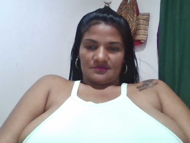Mayito-love-'s BongaCams show and profile