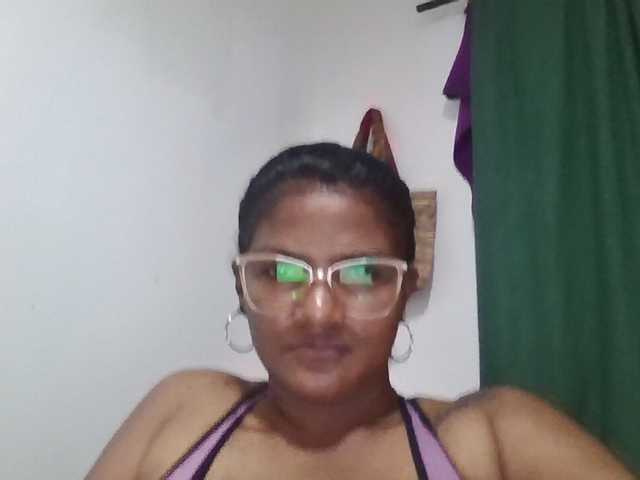 Mayito-love-'s BongaCams show and profile