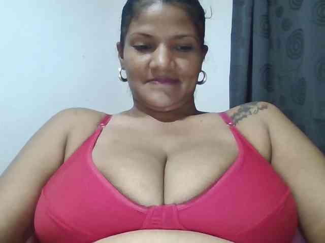 ALEJANDRA07 webcam