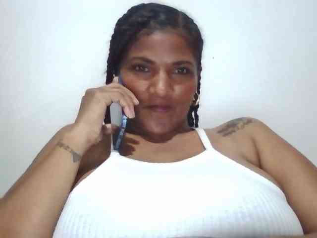 ALEJANDRA07 webcam