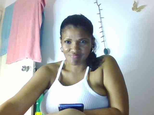 ALEJANDRA07 webcam