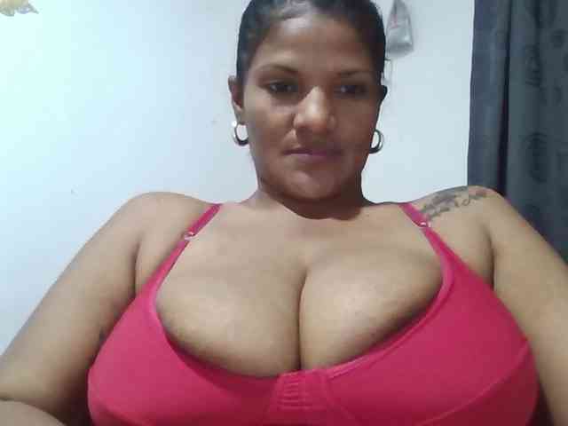 ALEJANDRA07 webcam