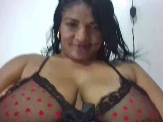ALEJANDRA07 webcam