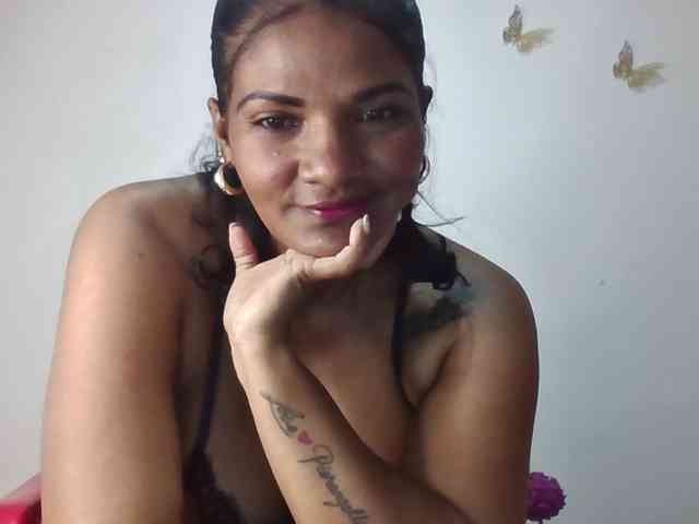 ALEJANDRA07 webcam