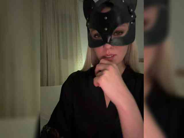 MissDafne webcam