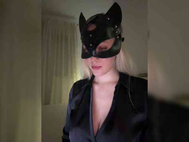 MissDafne webcam