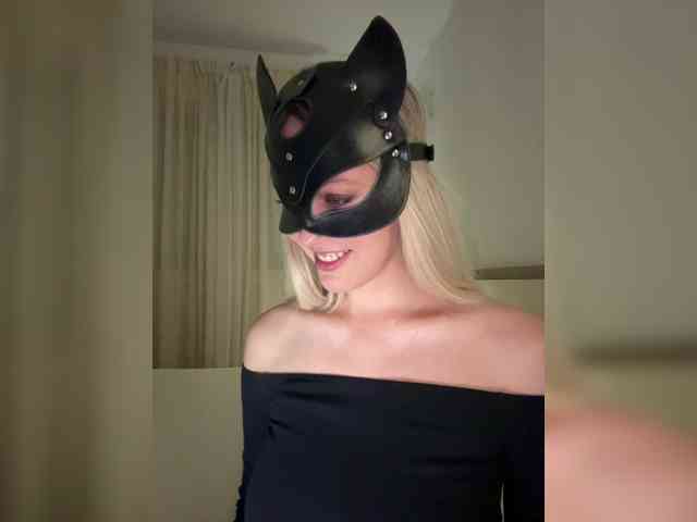 MissDafne webcam