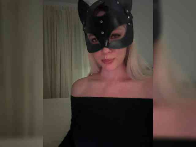 MissDafne webcam