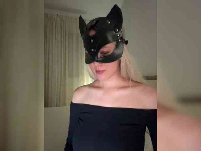 MissDafne webcam