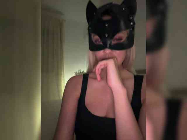 MissDafne webcam