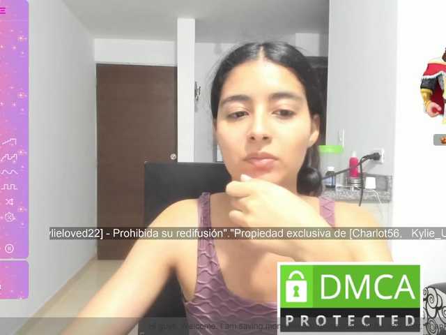 kylieloved22's BongaCams show and profile