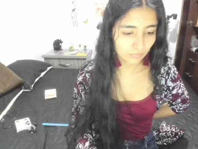 kylieloved22 webcam