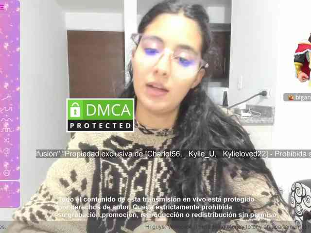 kylieloved22 webcam