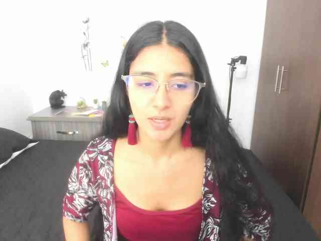 kylieloved22 webcam