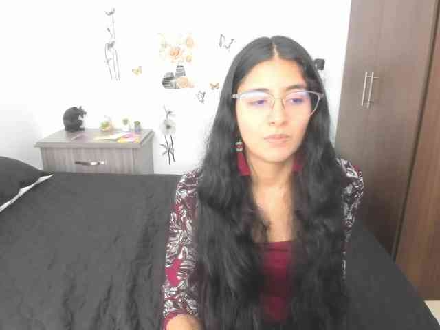 kylieloved22 webcam