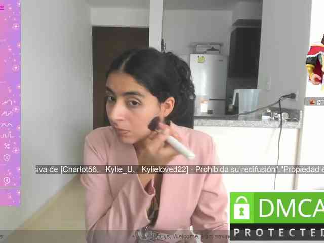 kylieloved22 webcam