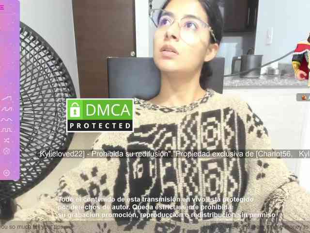 kylieloved22 webcam