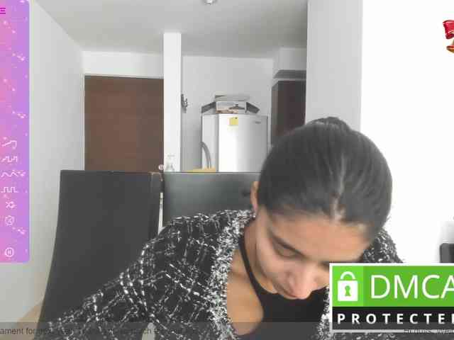 kylieloved22 webcam