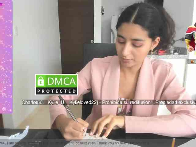 kylieloved22 webcam