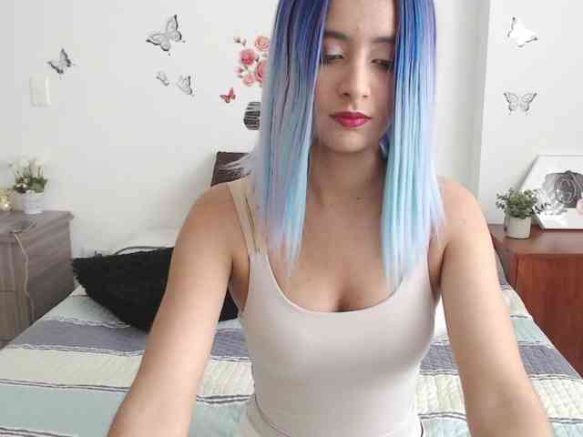 kylieloved22 webcam