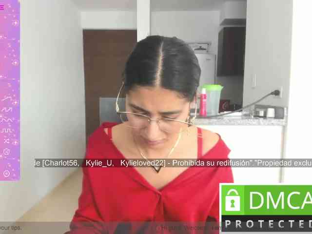 kylieloved22 webcam