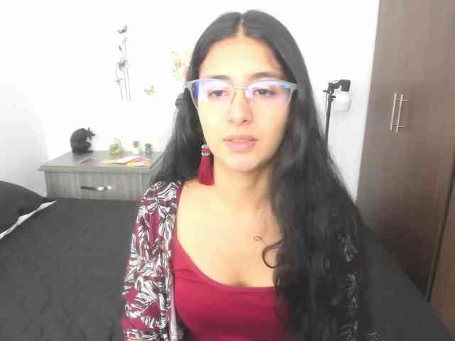 kylieloved22 webcam