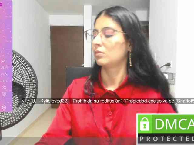 kylieloved22 webcam