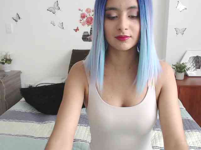 kylieloved22 webcam