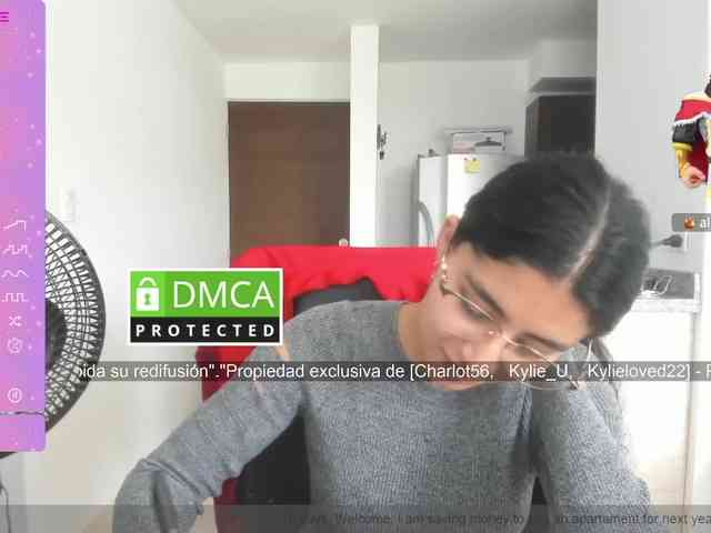 kylieloved22 webcam