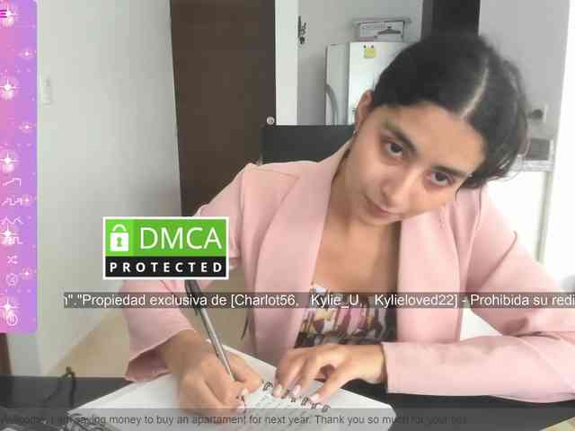 kylieloved22 webcam