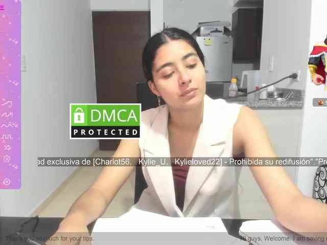 kylieloved22 webcam
