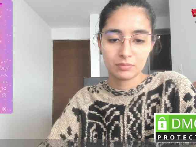 kylieloved22 webcam