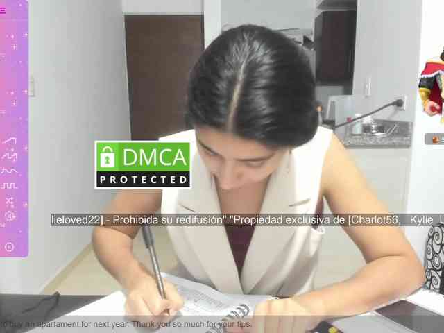 kylieloved22 webcam