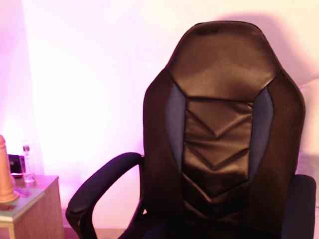 LUNAASENSUAL1 webcam