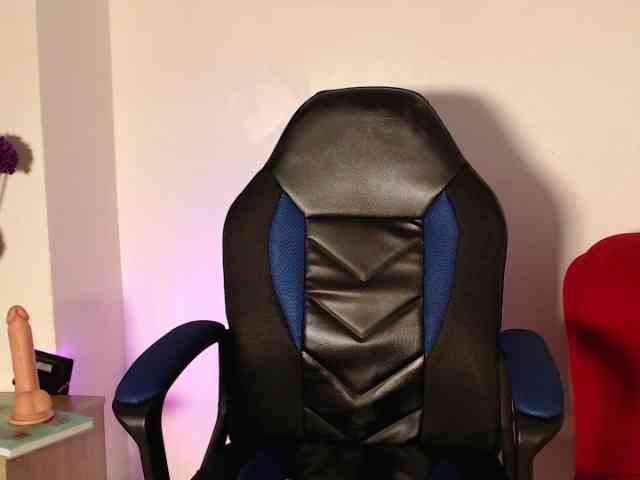LUNAASENSUAL1 webcam