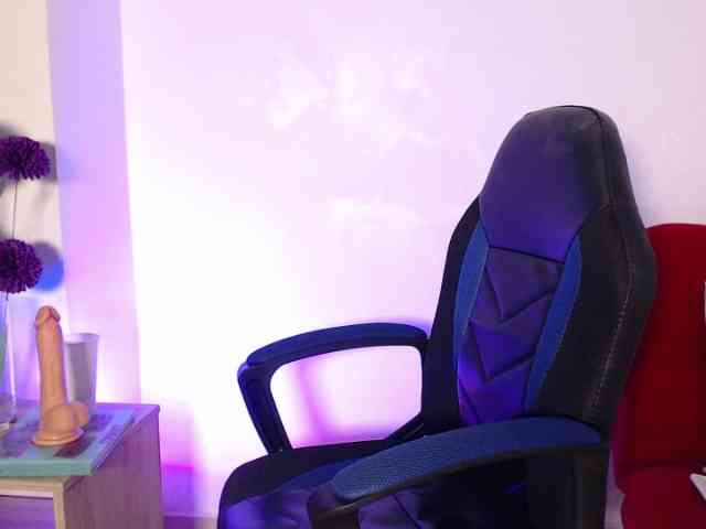 LUNAASENSUAL1 webcam
