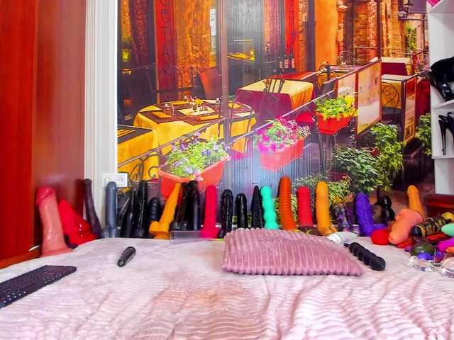 NikkaHotX's BongaCams show and profile