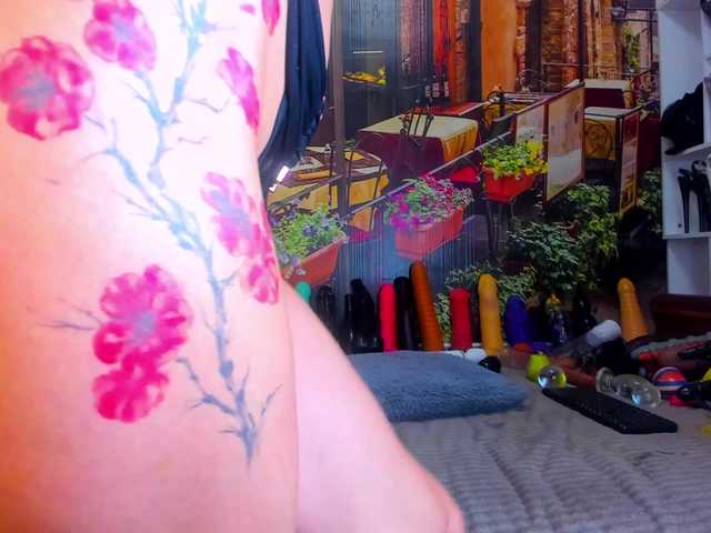 NikkaHotX's BongaCams show and profile