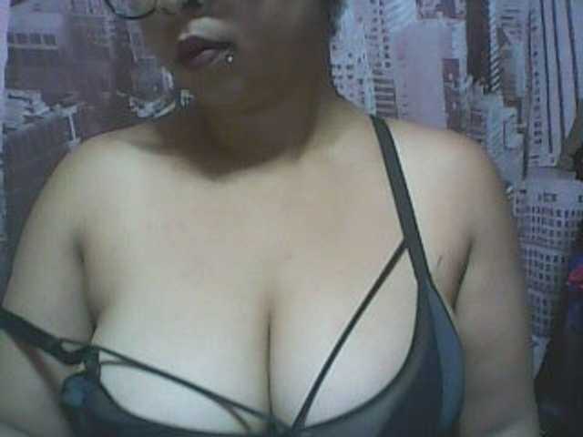 big-asssexy webcam bongacams model stream image