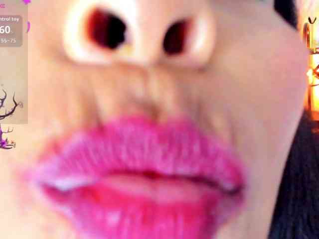 MilfSharoon webcam