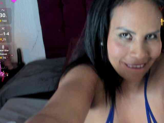 MilfSharoon webcam