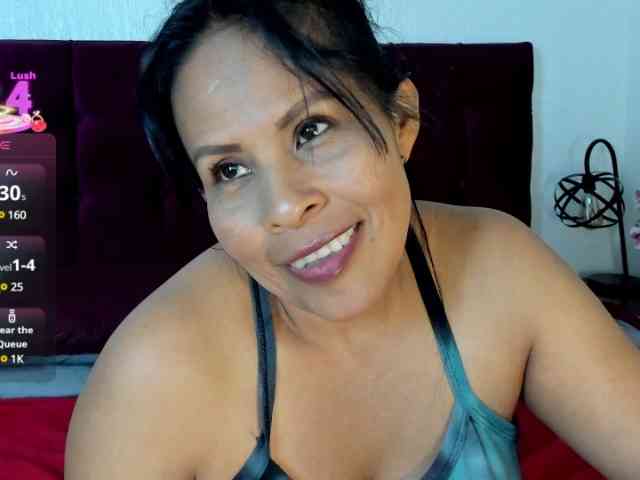 MilfSharoon webcam