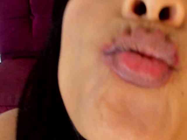 MilfSharoon webcam