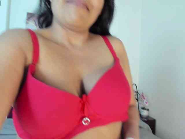MilfSharoon webcam
