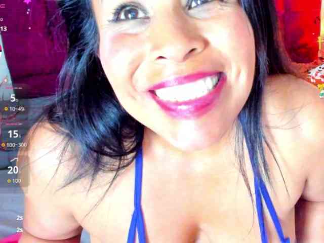 MilfSharoon webcam