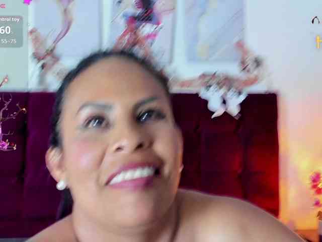 MilfSharoon webcam