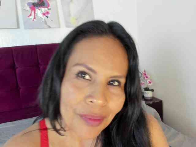 MilfSharoon webcam